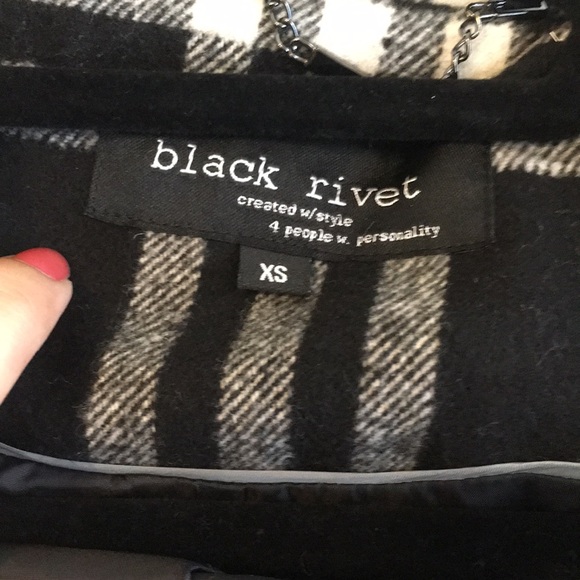 Black Rivet Coat - Picture 4 of 7